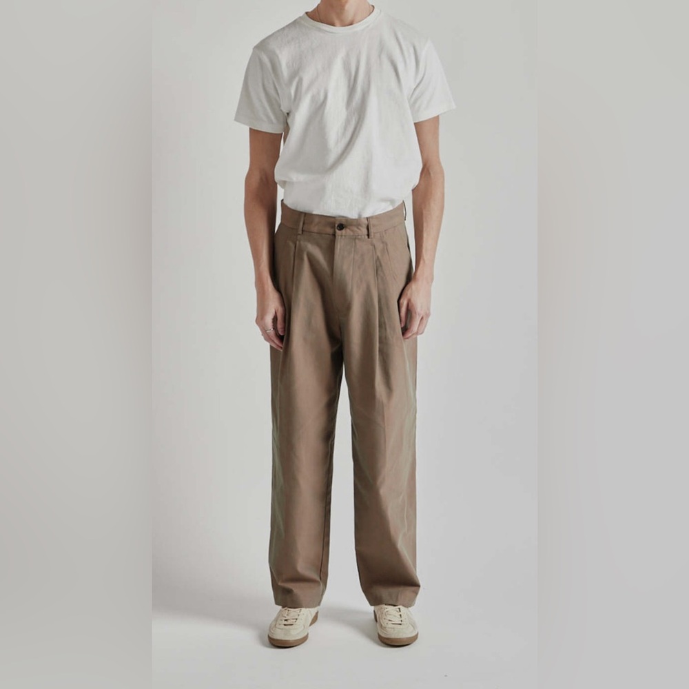 STILL BY HAND deep tuck pressed pant olive size L (34)